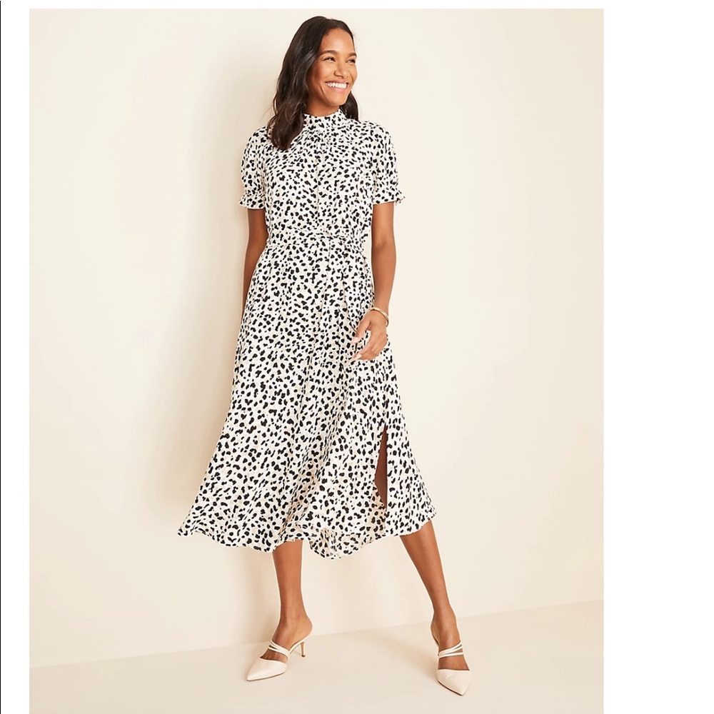 Ann Taylor - Shadow Spot Belted Midi Dress - size 2 (runs large)